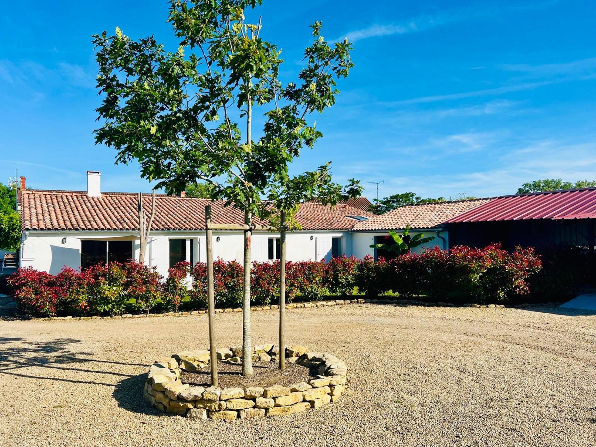 Gite De Caractere A Moins De 10Min Des Plages Villa Saint-Michel-en-l'Herm Exterior photo